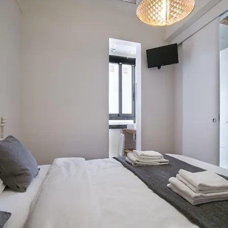 Tendency - Sagrada Familia Apartman Barcelona